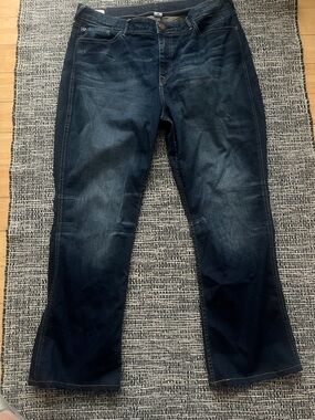 Becca Mid Rise Bootcut Jeans - True Religion